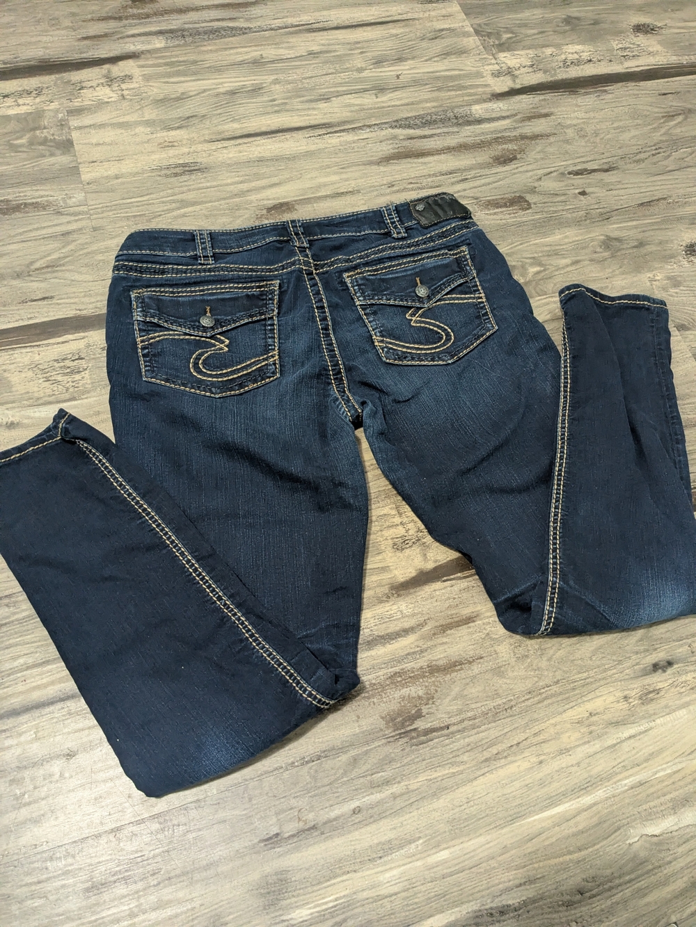 Silver Jeans Dark Indigo Skinny Jeans with Contrast Stitching